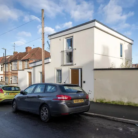 Runswick Road * Bristol